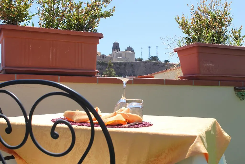 Hotel La Filadelfia Città di Lipari 3*,  Italia