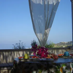 Alloggio per agriturismo La Dolce, Città di Lipari
